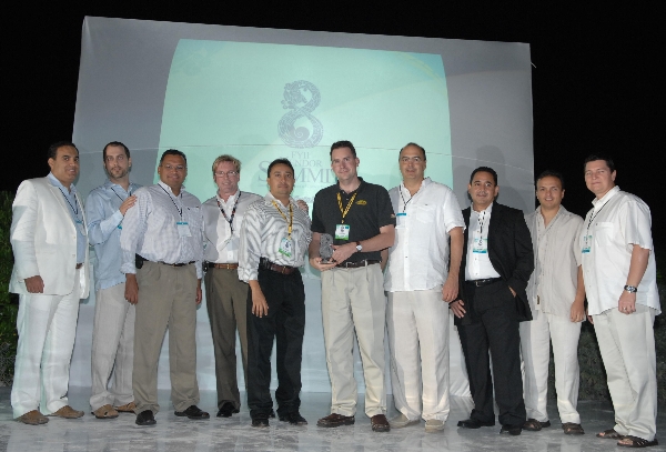 Jim Moffitt, Bar’s Products vice president of sales and marketing, (fourth from left), Danny Camacho of RFI, Inc. representing Bar’s Products in Mexico (fifth from left), and Clay Parks, Bar’s Products vice president of development, (sixth from left) accept the AutoZone Mexico Vendor of the Year Award from Mario Nardone, merchandising and marketing vice president for AutoZone Mexico (seventh from left) at the company’s 2011 Annual Vendor Summit.