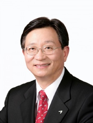 Kumho CEO, Jong-Ho Kim